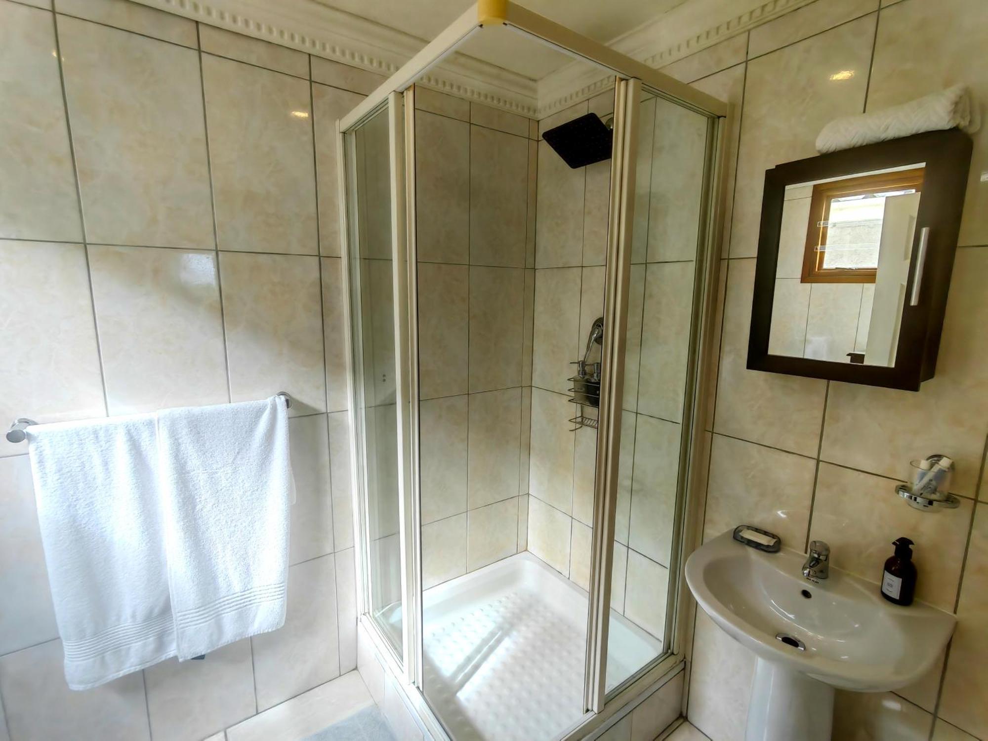 Swiss Cottage Guest House Cape Town Ngoại thất bức ảnh